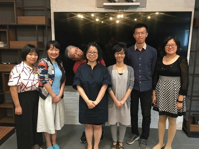 与赵志裕(Chi-Yue Chiu)、康萤仪(Ying-yi Hong)合影