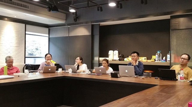 我系罗思阳老师学术报告中   