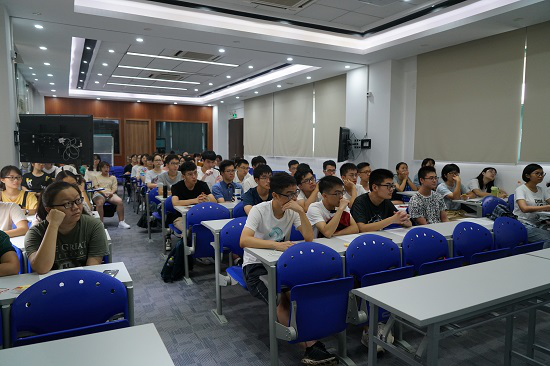 yl1111永利集团2018级新生入学教育——修身自立