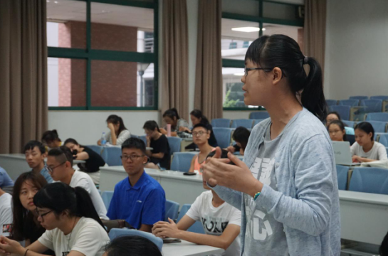 yl1111永利集团举办13级本科学习经验交流分享会