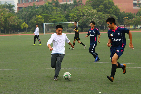 17届yl1111永利集团足球队简介