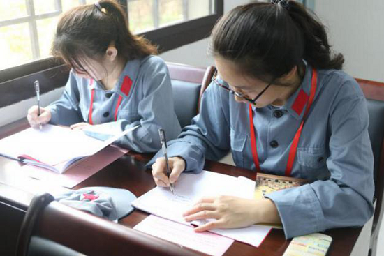 党建撷英|拥抱信念力量 重温红色记忆 争做优秀党员 争创一流大学